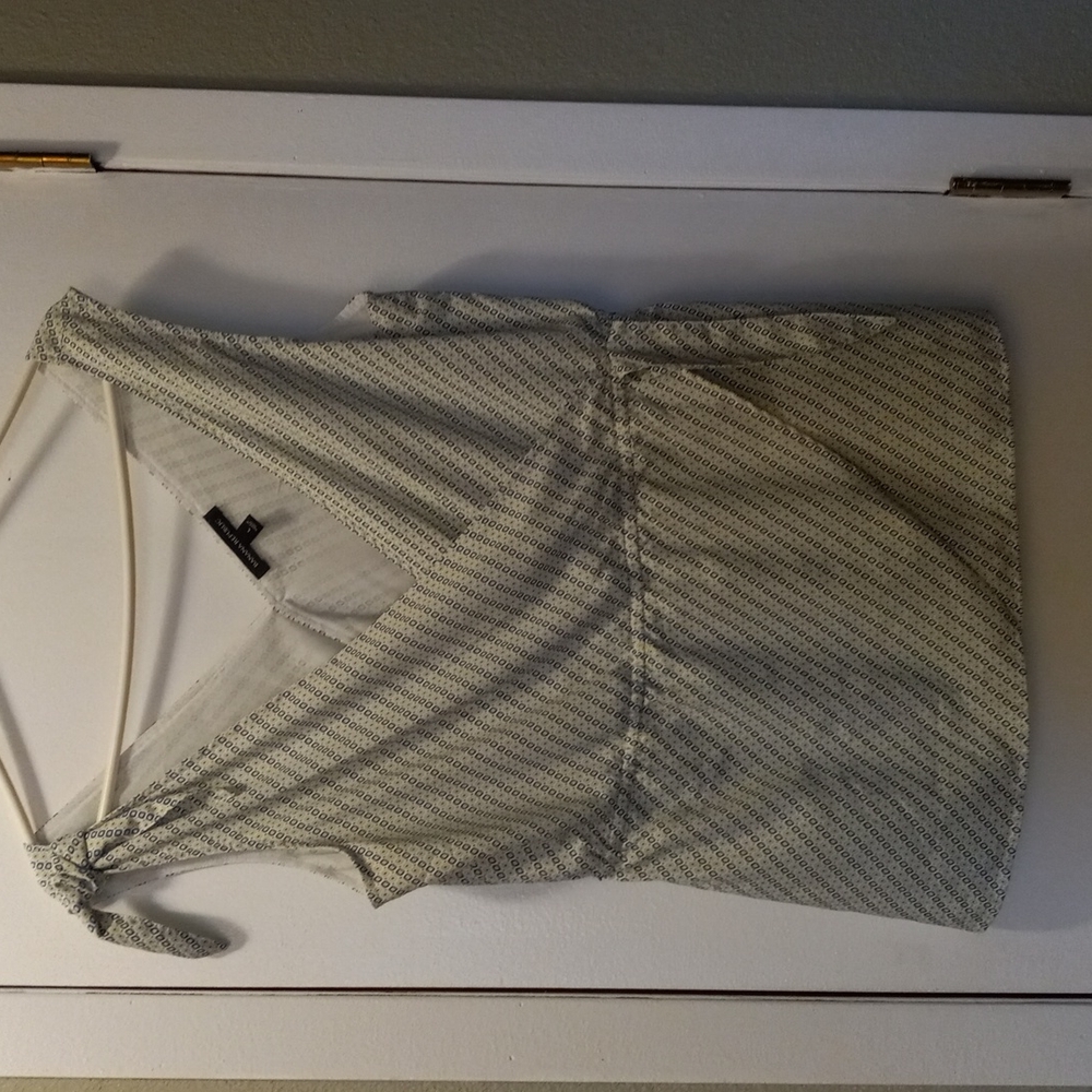Banana Republic blue/white print faux wrap sleeveless top sz L fully lined